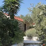 Apartamento By The Sea Zrnovska Banja - - 9131