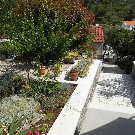 Apartamento By The Sea Zrnovska Banja - - 9131 *