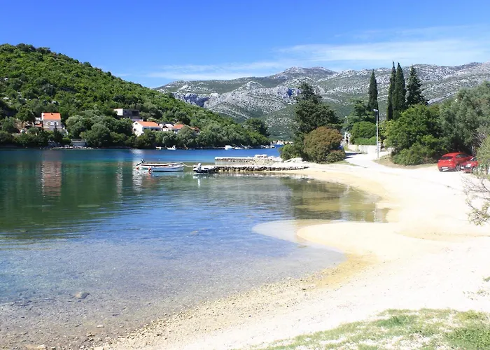 By The Sea Zrnovska Banja - - 9131 Apartamento